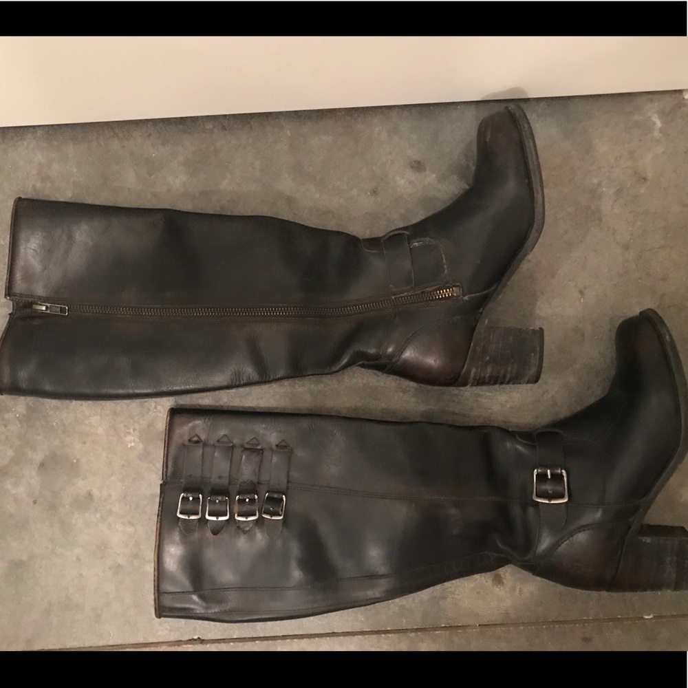 Women’s Black Leather Frye Boots w/Buckles